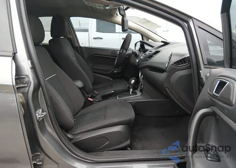 2014 Ford Fiesta Se z USA, uszkodzony, nr VIN 3FADP4BJ7EM148392